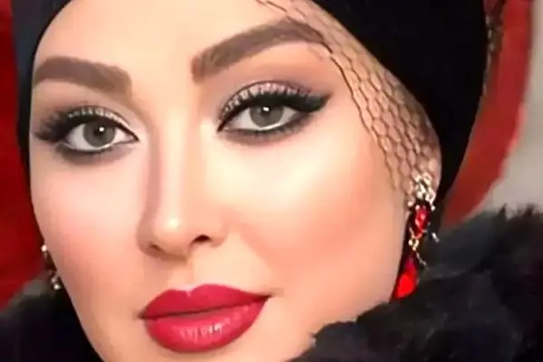 جشن تولد لاکچری الهام حمیدی با کیک عجیب و خاص!