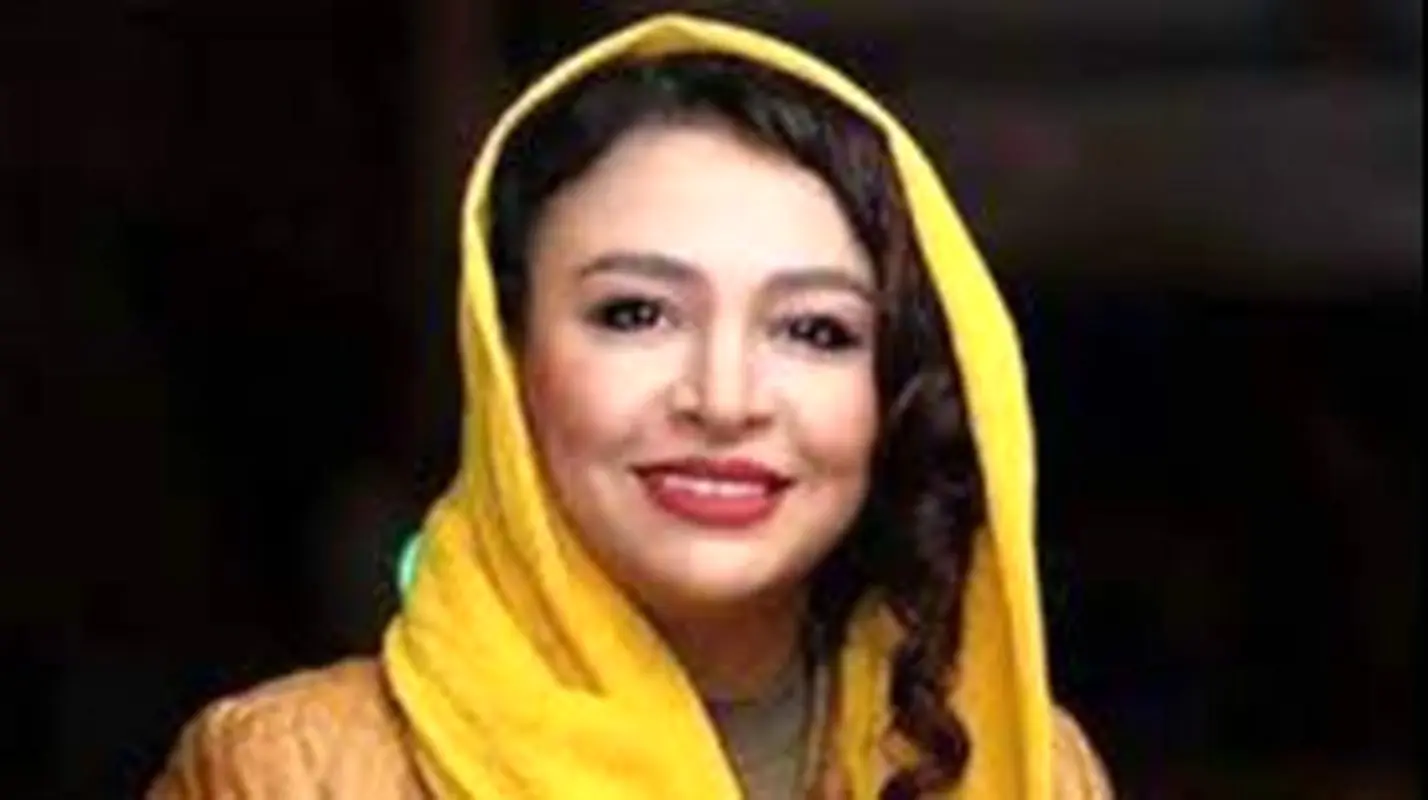 عکس‌های عاشقانه جواد عزتی و مه لقا باقری؛ استایل هنری زوج بازیگر