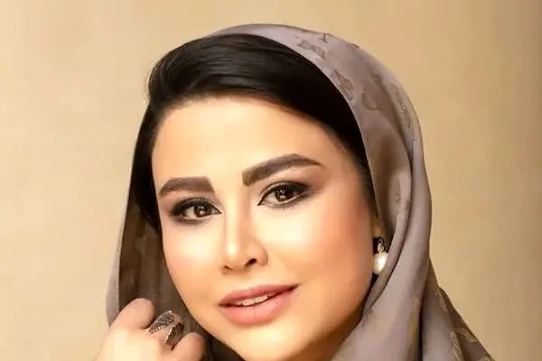 عکس های آتلیه ای از دوران بارداری یاسمینا باهر ؛ عروس داریوش ارجمند !