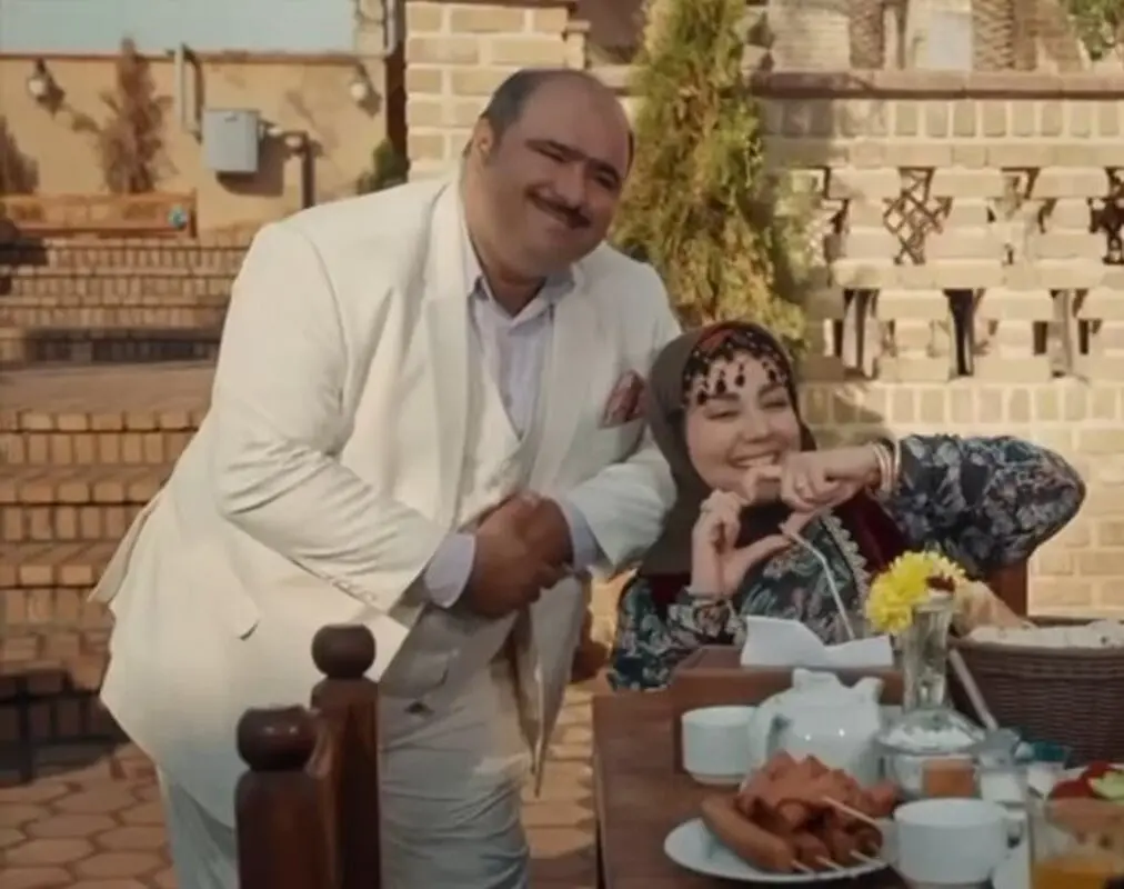 ژست جالب و خنده دار سلمان و شیرین در سریال «نون خ»
