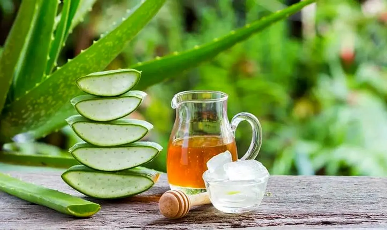 این ماسک صورت طبیعی مناسب پوست‌های خشک است