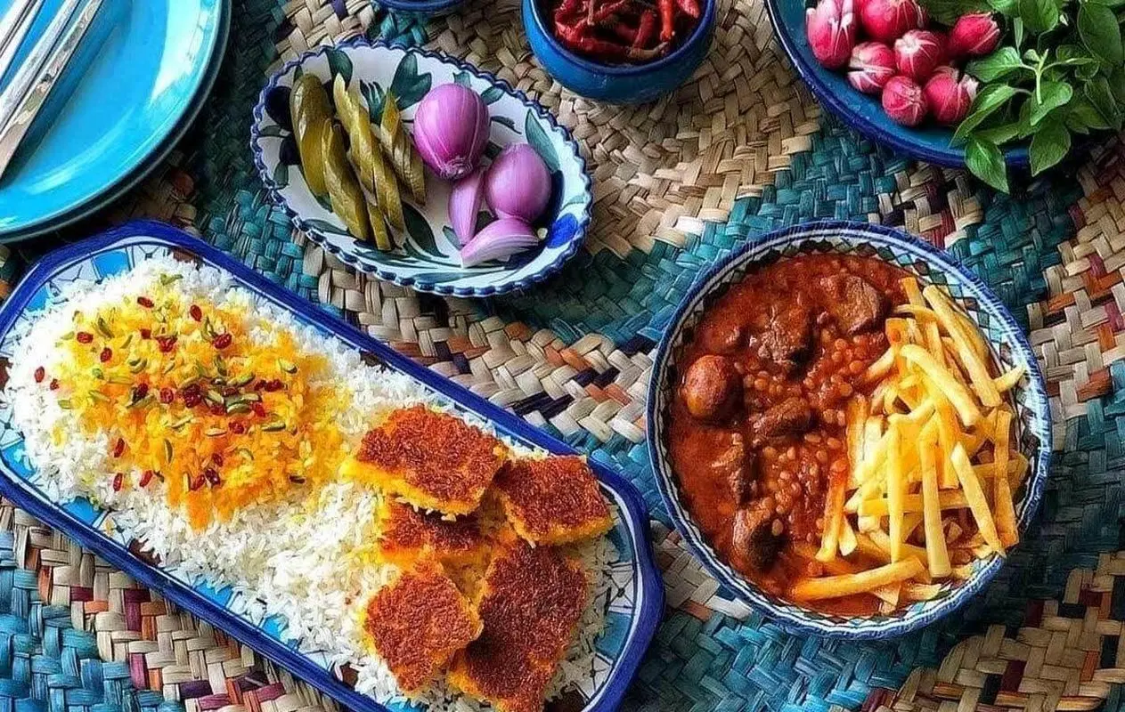 قیمه درباری را در خانه طبخ کنید
