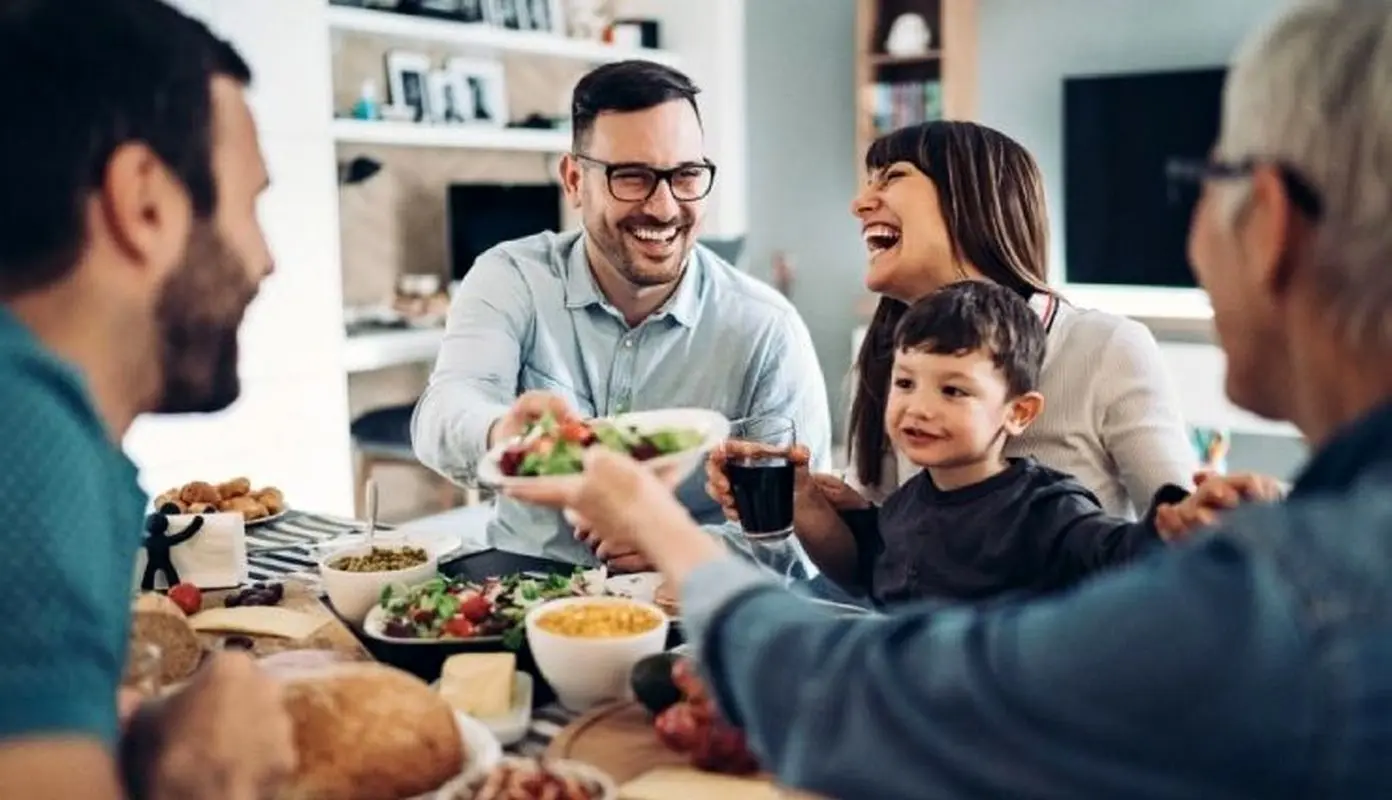 ۴ نکته کاربردی برای برگزاری مهمانی درجه یک / خانم ها بخوانید