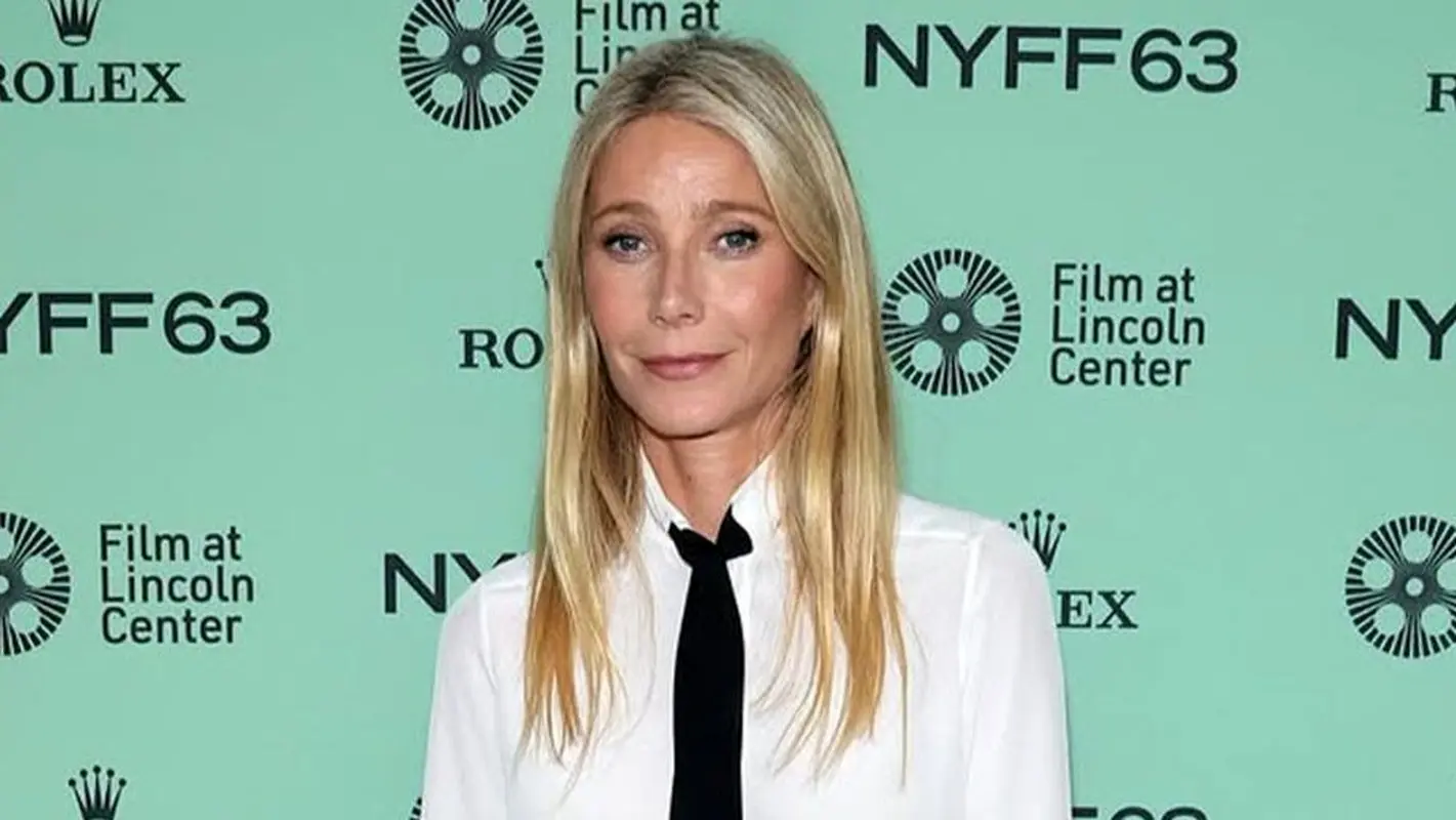 سوپراستار هالیوودی در خیابان هم با شوهرش ست میکند (عکس)