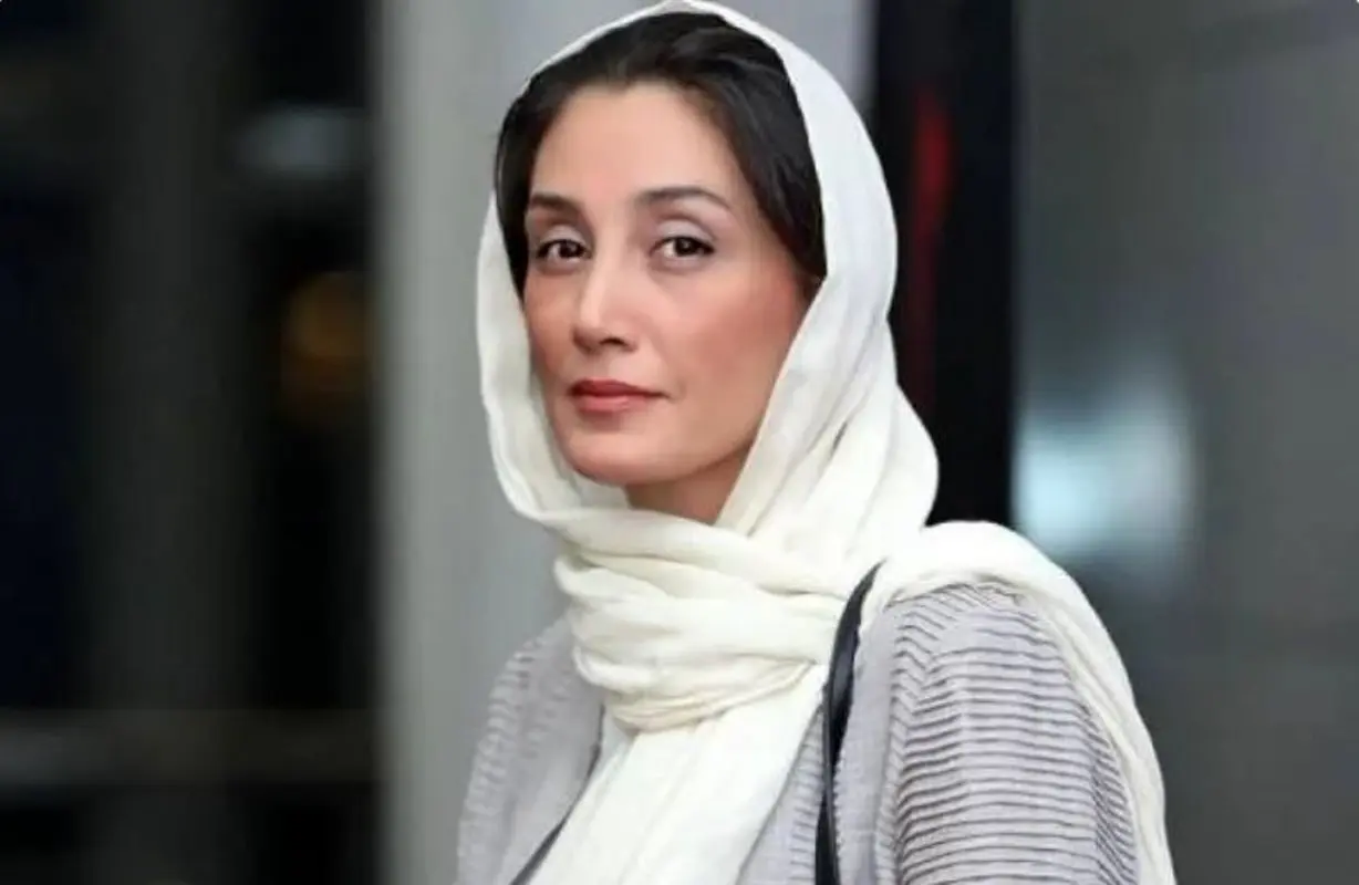 هدیه تهرانی بدون لباس فاخر و بدون میکاپ در اوج زیبایی و محبوبیت (عکس)