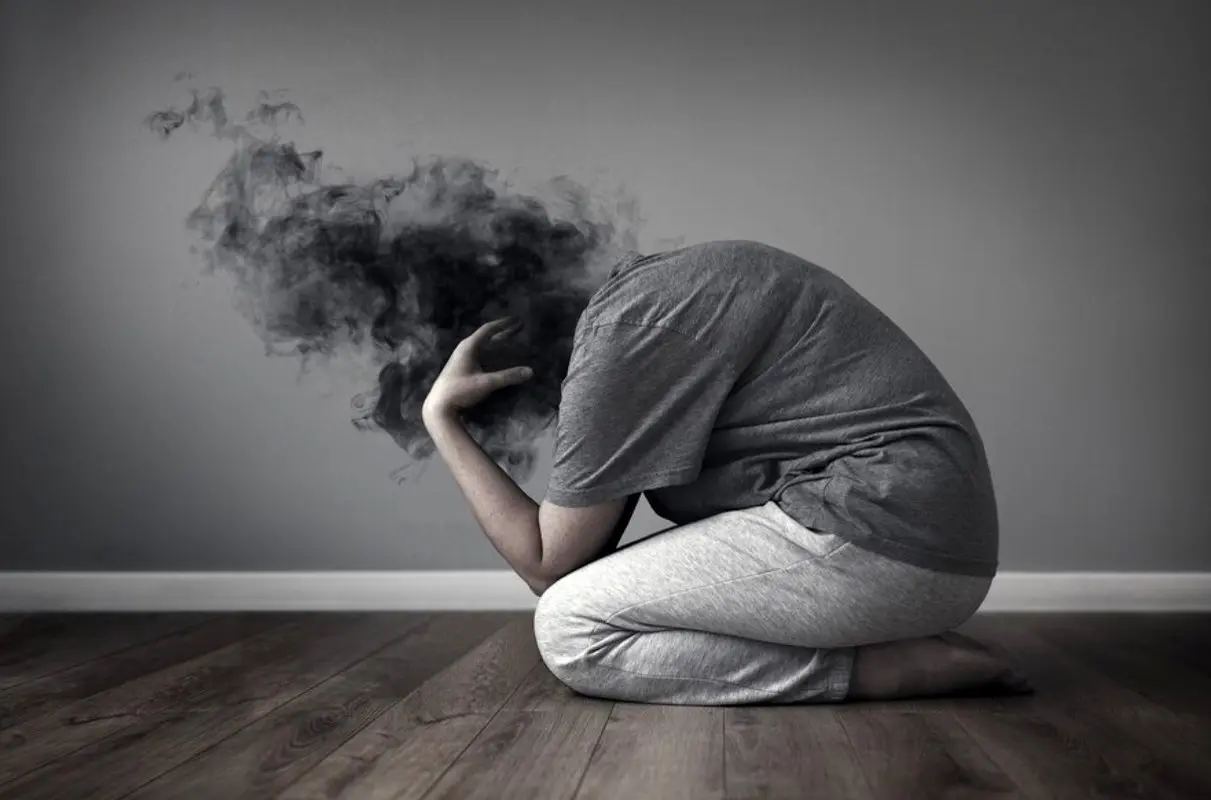 روان پریشی چیست؟؛ علت، نشانه ها و روش های درمان روان پریشی