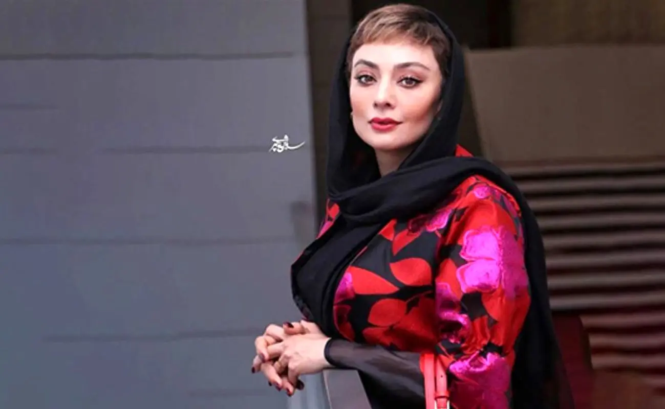 استایل فوق شیک یکتا ناصر / خانم بازیگر با کت آبی و موهای بلوند ترکاند + عکس