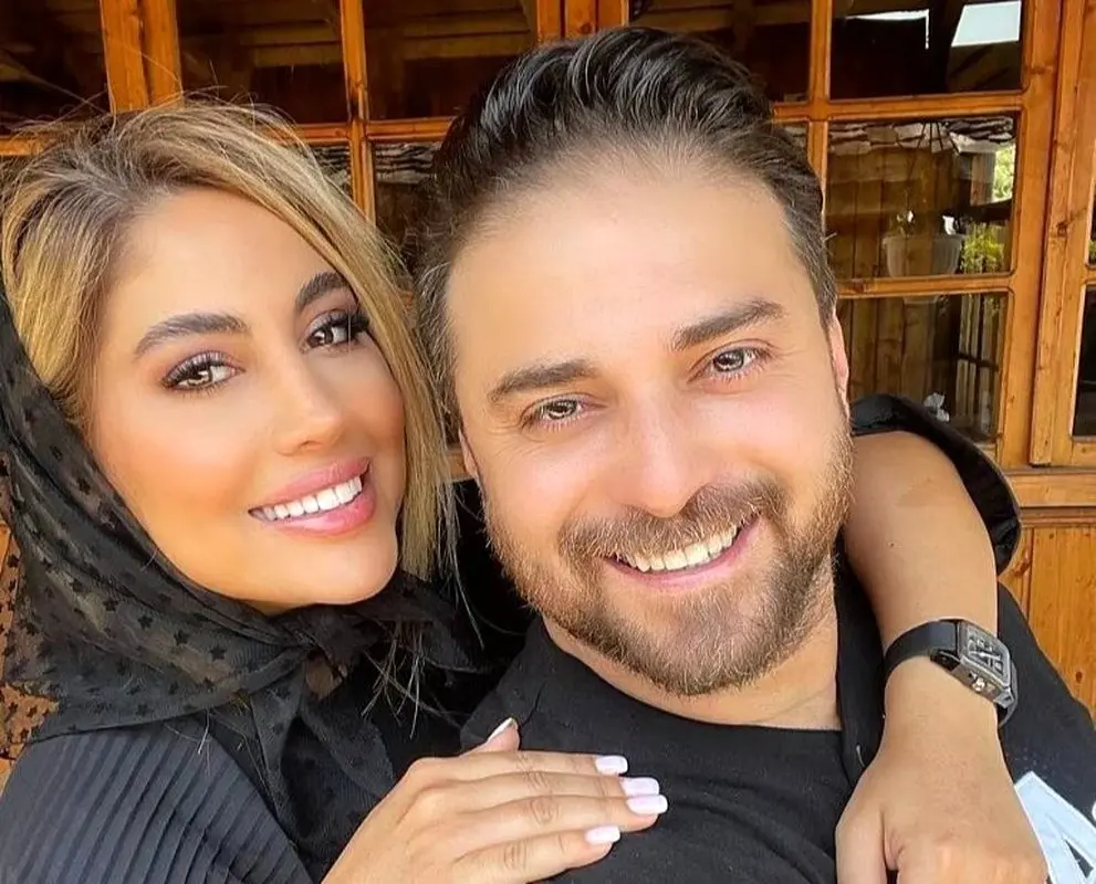 همسر بابک جهانبخش با موی کوتاه / پالتوی شیک قرمز رنگ خانم بلاگر + عکس