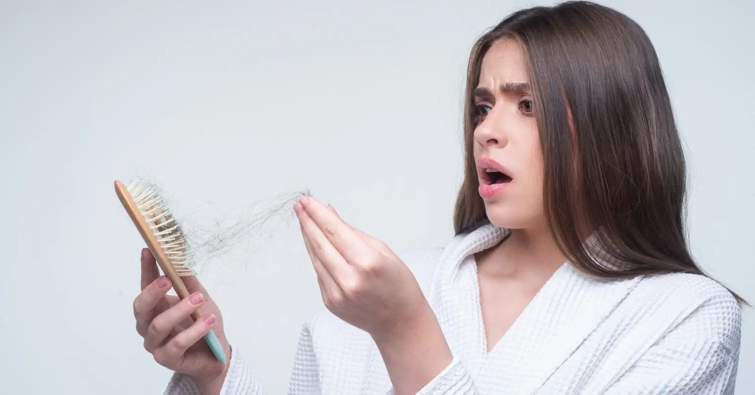 6 مورد از اصلی ترین دلایل ریزش مو را بشناسید