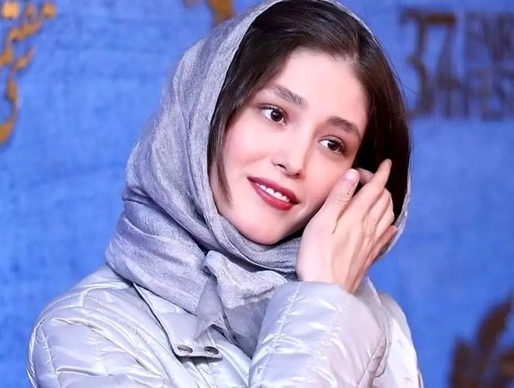 مسافرت زمستونی فرشته حسینی / استایل دخترانه در لوکیشن خاص + عکس