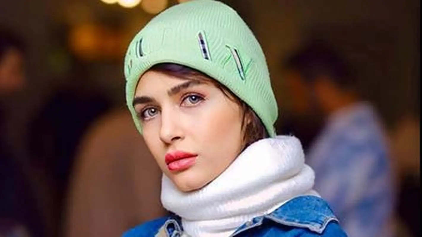 رازها و داستان‌های زندگی شخصی ستایش موسوی + عکس کنار مادرش 