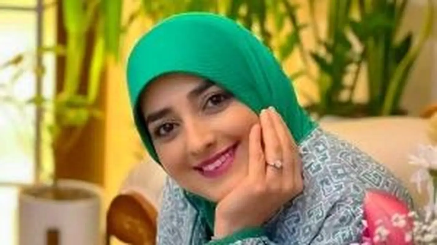 عکس دیدنی از کودکی ستاره سادات قطبی با هوش مصنوعی 