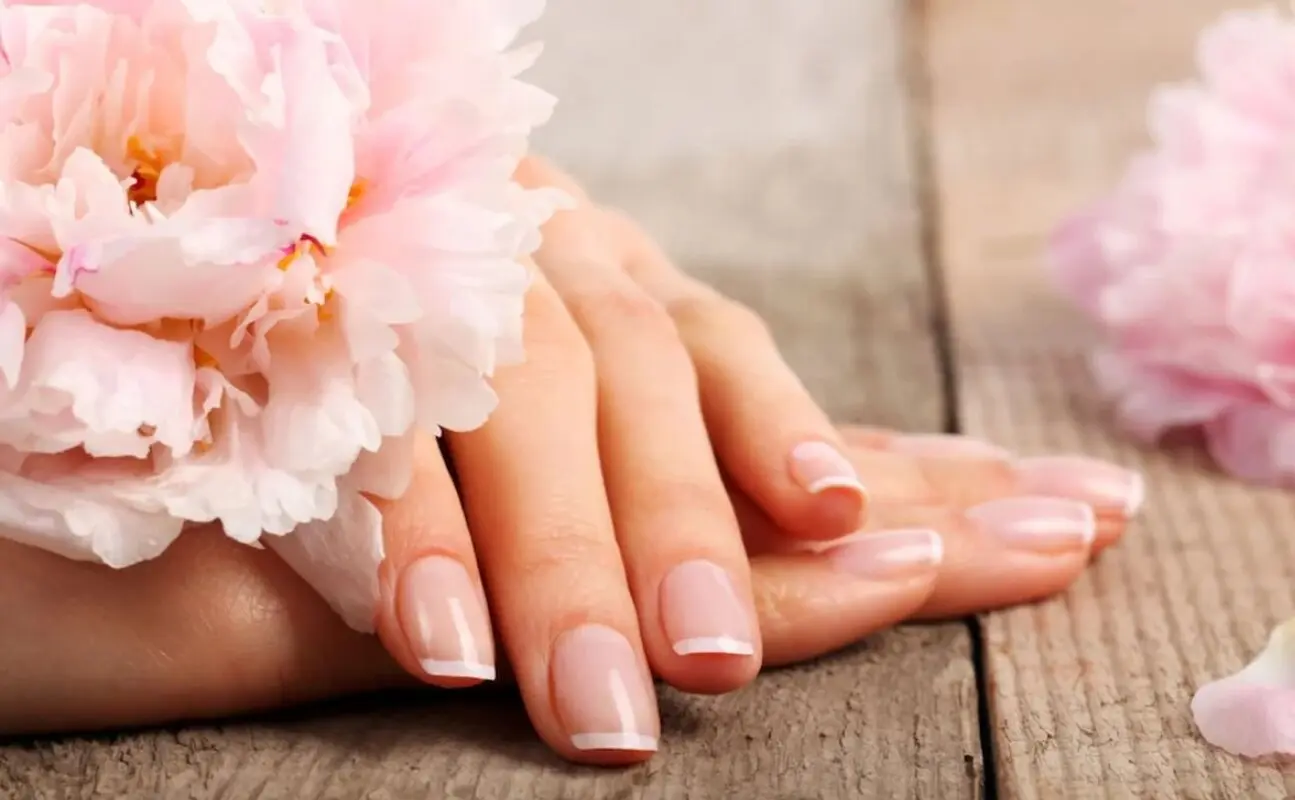 چگونه ناخن‌هایی محکم و زیبا داشته باشیم؟