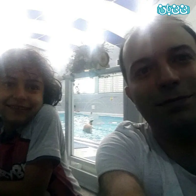 عکس کامران نجف زاده، همراه با پسرش