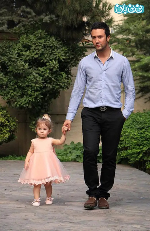 شاهرخ استخری بازیگر، همراه دخترش