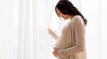 علت جمع شدن جنین در یک طرف شکم مادر، نگران کننده است یا نه؟