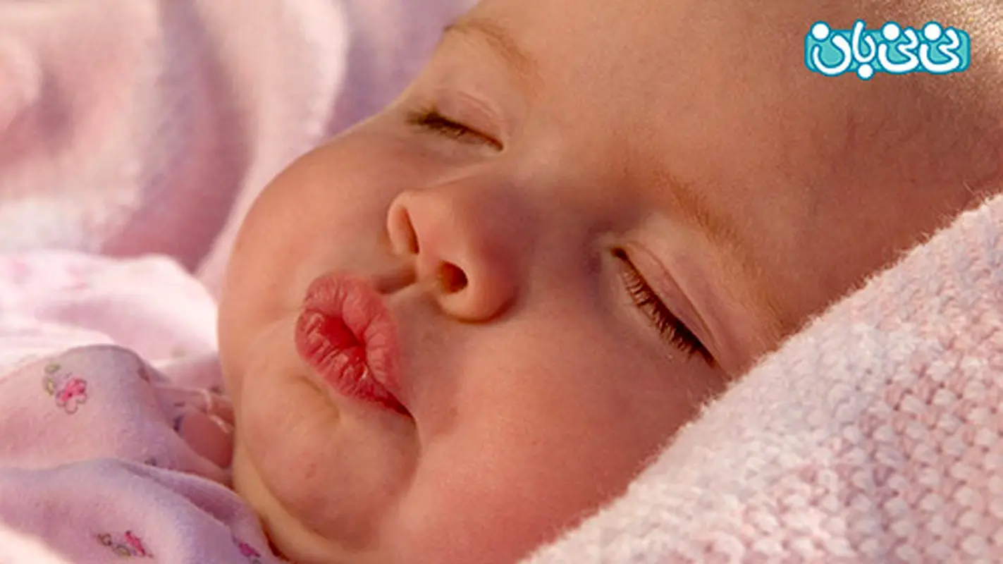 خشکی لب نوزادان، راه‌های مرطوب نگه داشتن