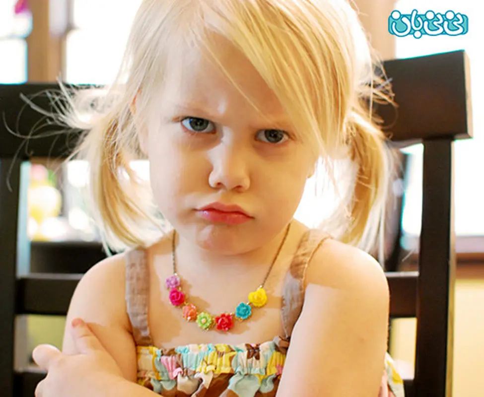 لجبازی و نافرمانی در کودکان، مانع نشوید(2)