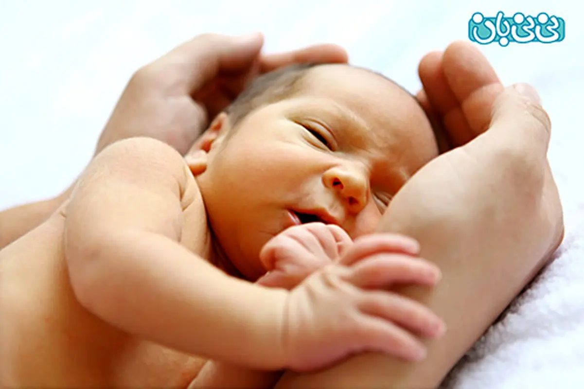 چرا نوزادان دچار زردی میشوند؟