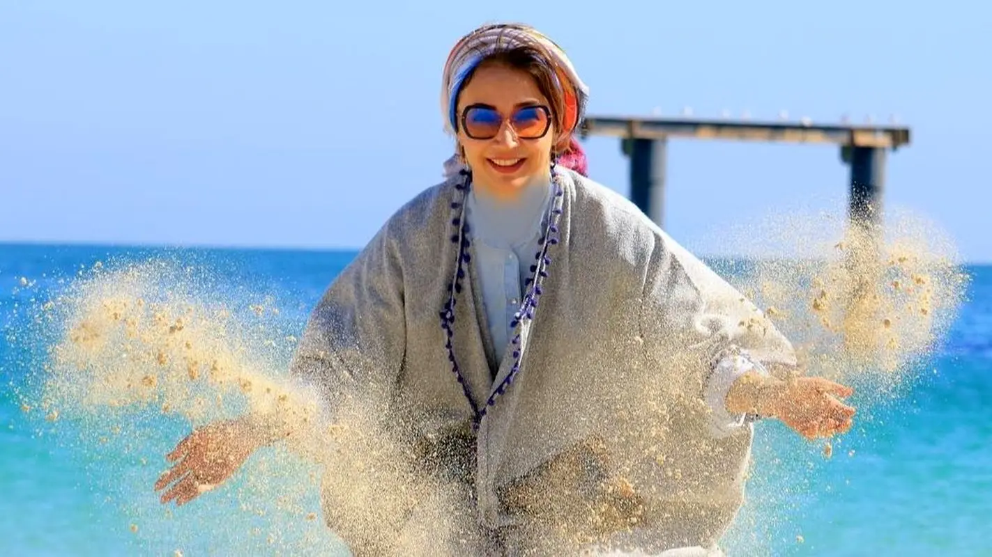 چیدمان لاکچری باشگاه اختصاصی شبنم قلی‌خانی در ساحل جمیرا دبی؛ سبک زندگی سوپر لوکس بازیگر آنام!