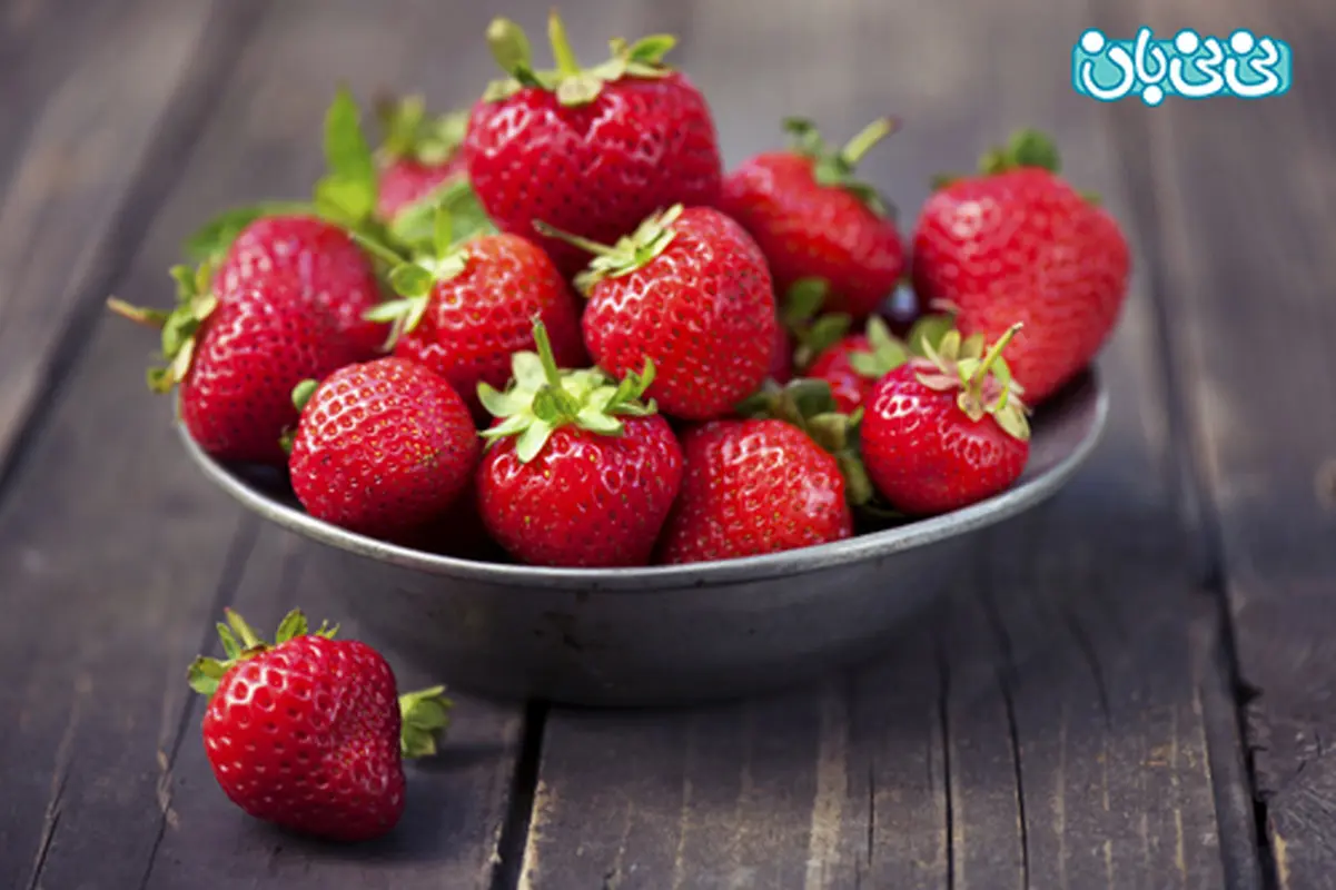 توت فرنگی در بارداری با رعایت این نکات