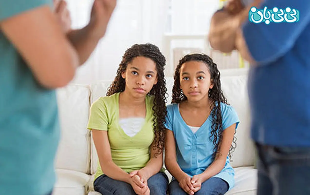 رفتارهای نادرست والدین، جلوی فرزندان