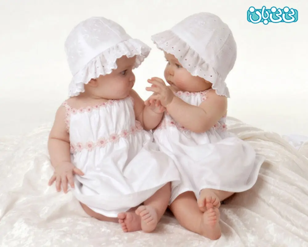 چی بخورم تا دوقلو باردار بشم؟