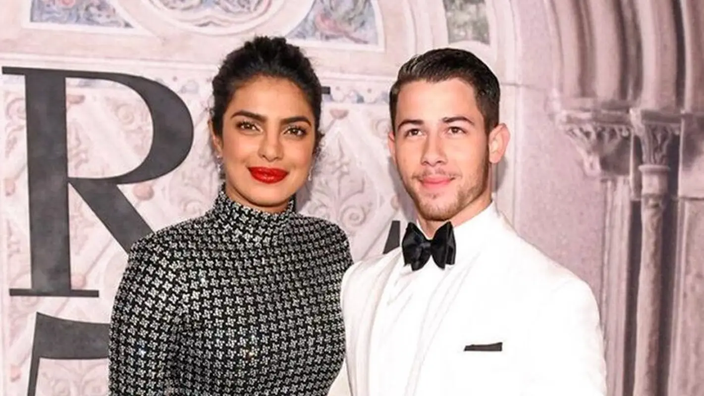 تیپ شیک پاییزی زوج مشهور هندی - هالیوودی (عکس)