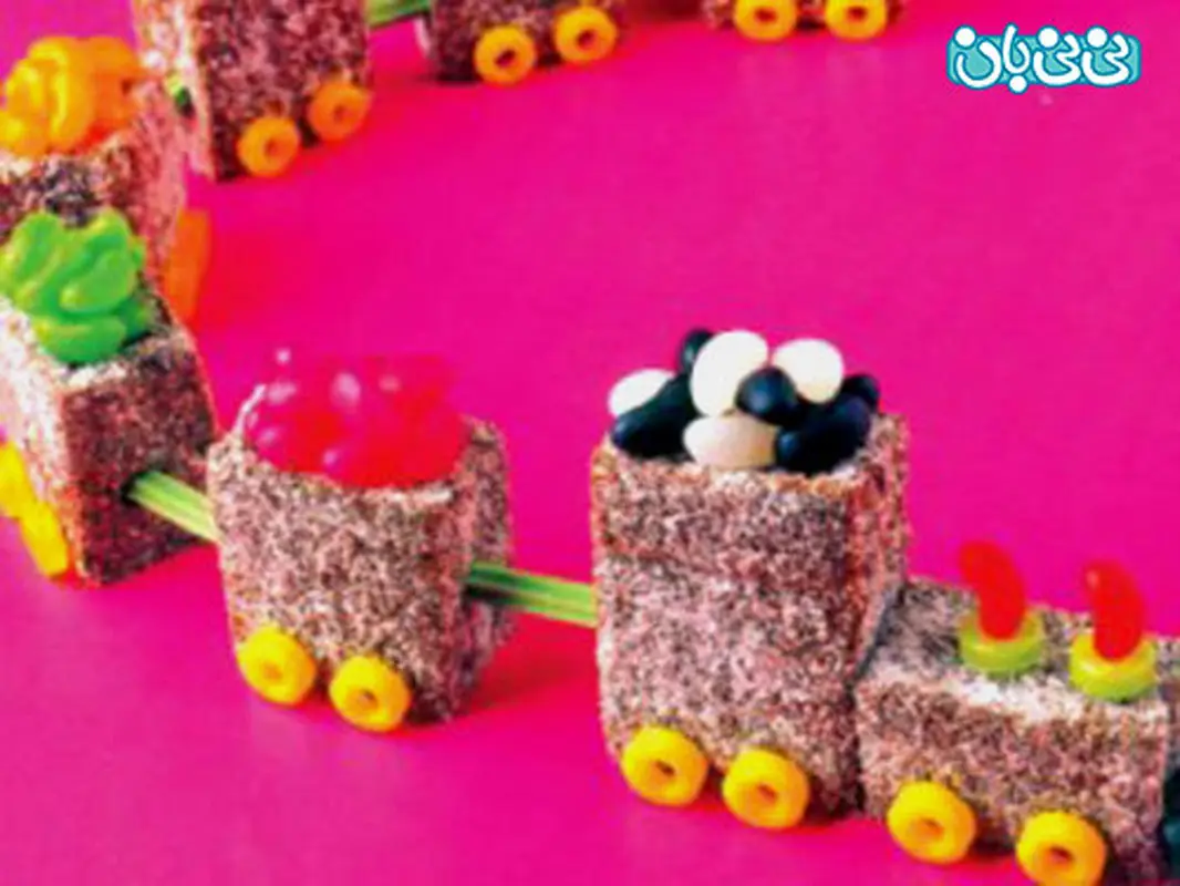 آموزش کیک تولد کودکان