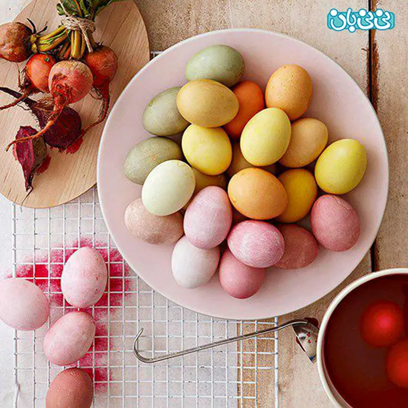 سفره هفت سین کودکانه، تخم‌مرغ‌های رنگی رنگی