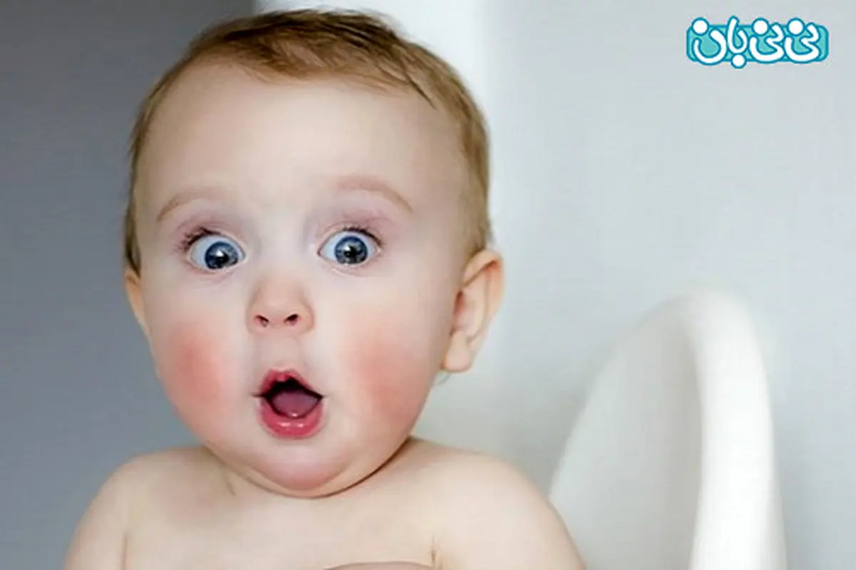 زمان تعویض پوشک بچه، چند ساعت یکبار؟