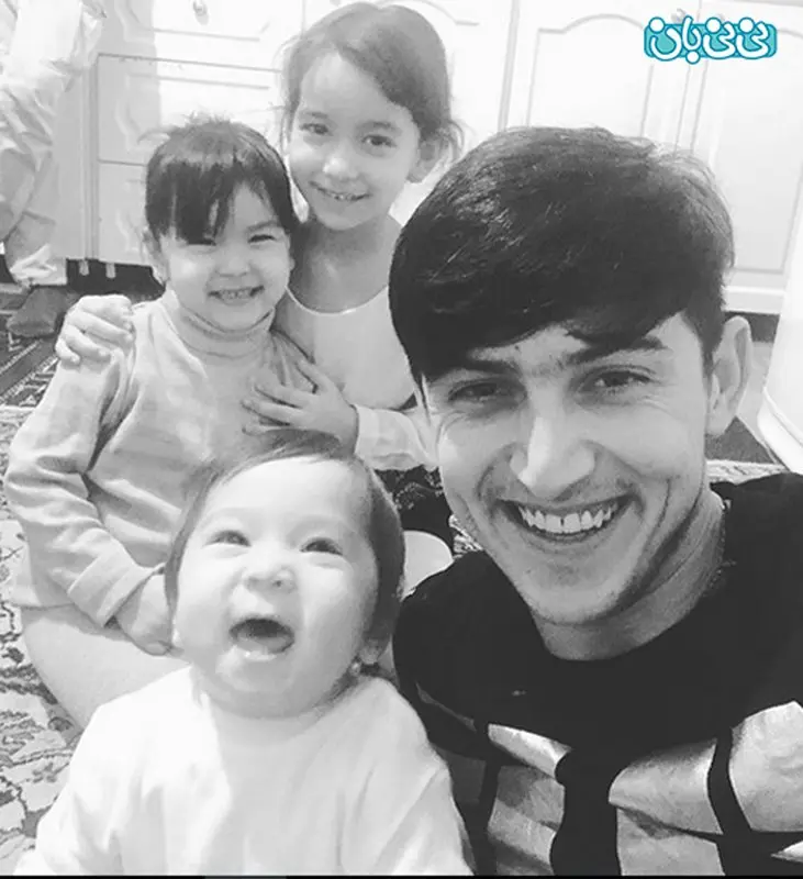 اینستاگرام سردار آزمون، جوجه های فامیل ما