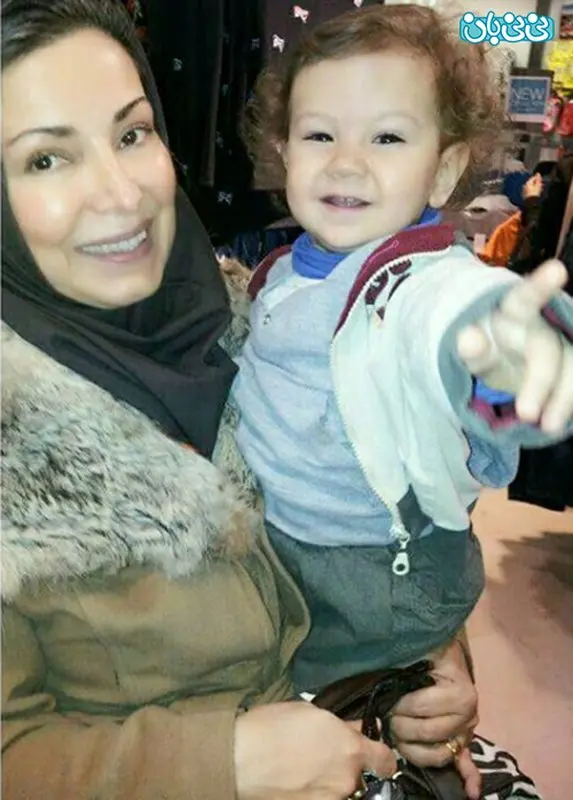 مریم شیرزاد دوبلور، جهان شادی می خواهد