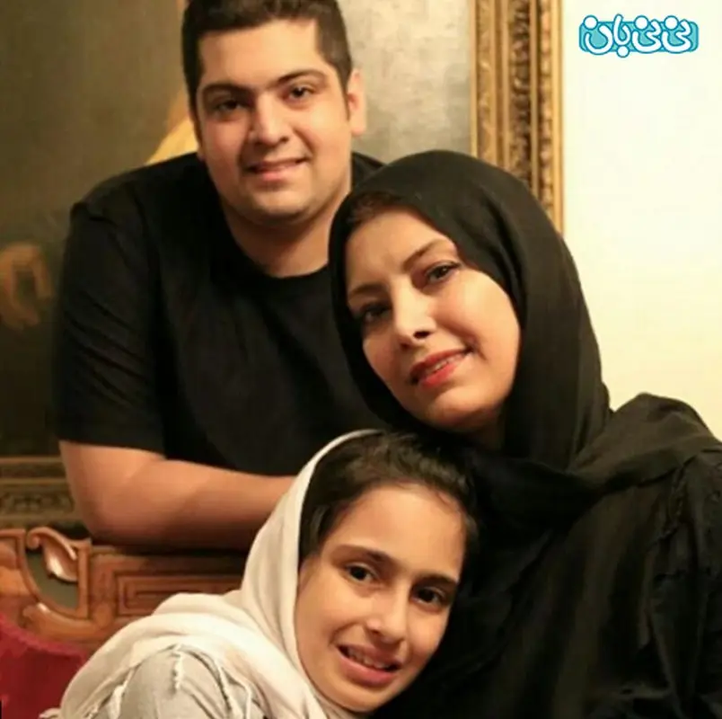 اینستاگرام نعیمه نظام دوست، لادن طباطبایی مادری فداکار