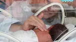زایمان در هشت ماهگی، نوزاد زنده می‌ماند؟