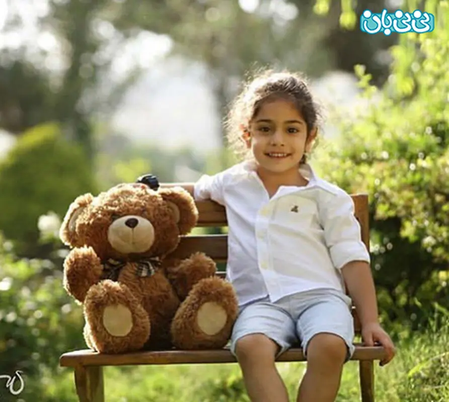 اینستاگرام هوروش بند، آرات پسربچه نابغه