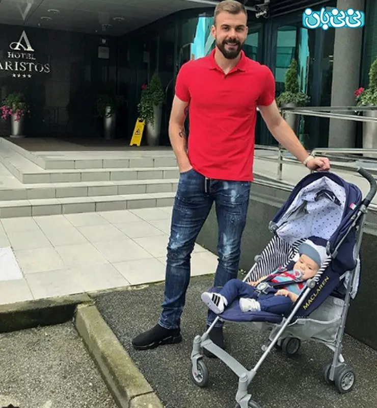 اینستاگرام رادوشوویچ، آخر هفته پدر و پسری