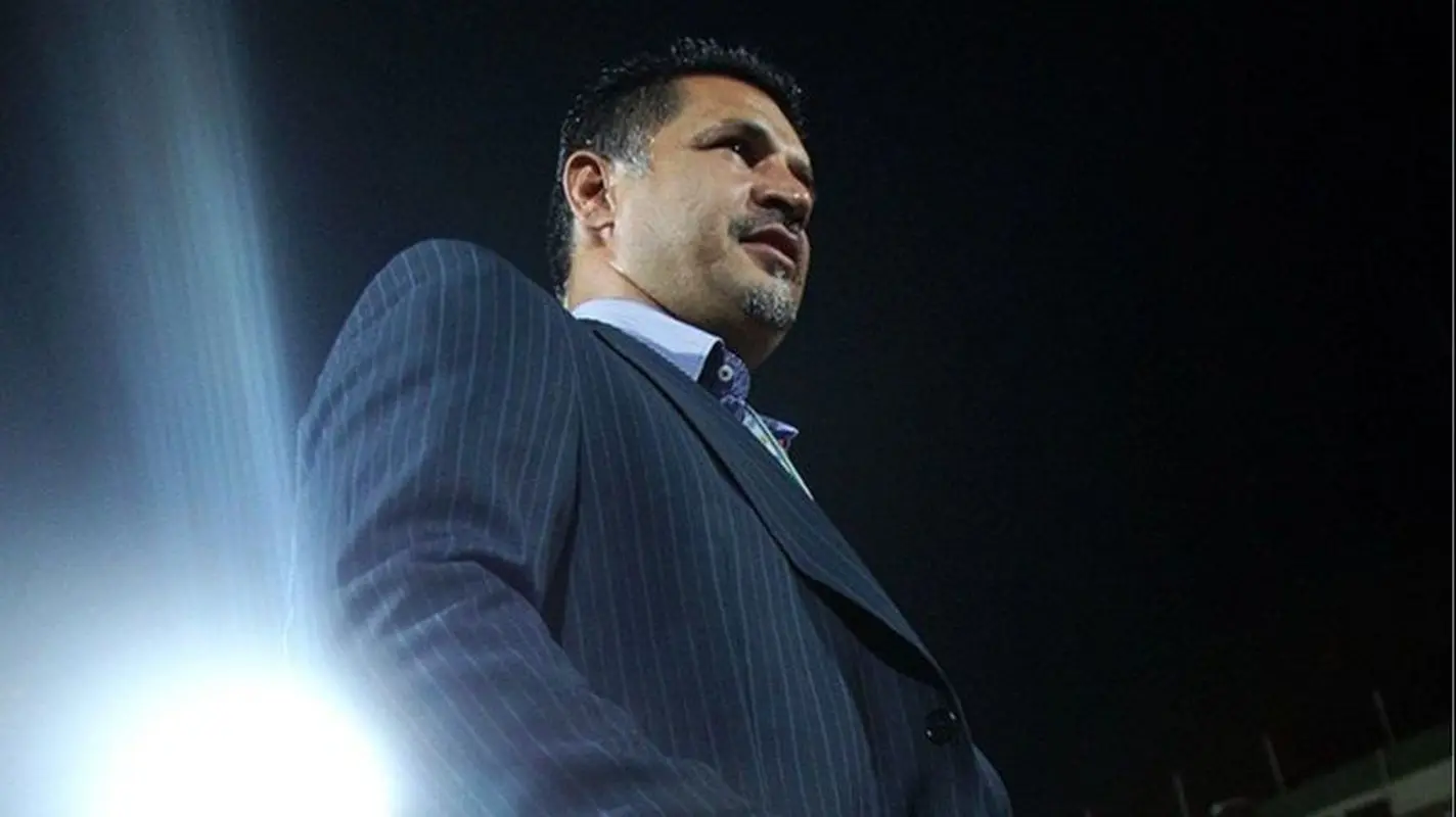 اولین عکس ها از خانه و زندگی هوش پران علی دایی / اشرافی و مجلل