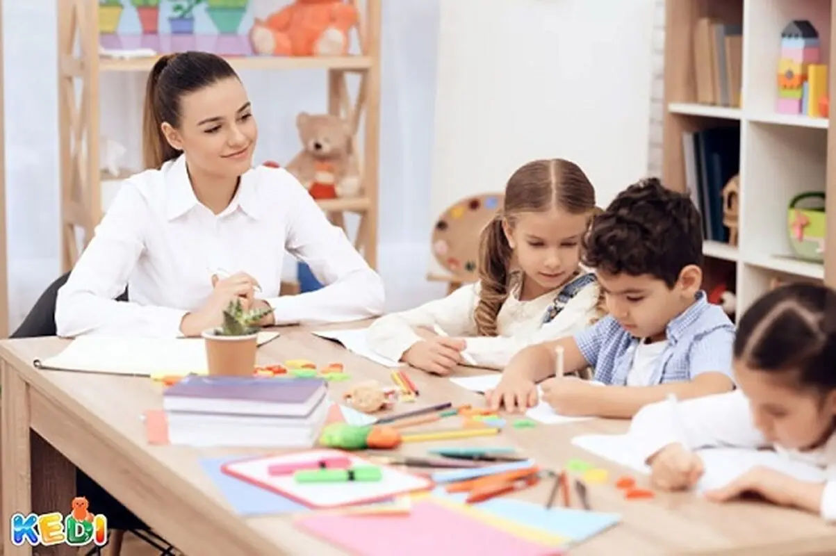 چهار دلیل برای اهمیت آموزش گروهی به کودکان با اختلال طیف اُتیسم