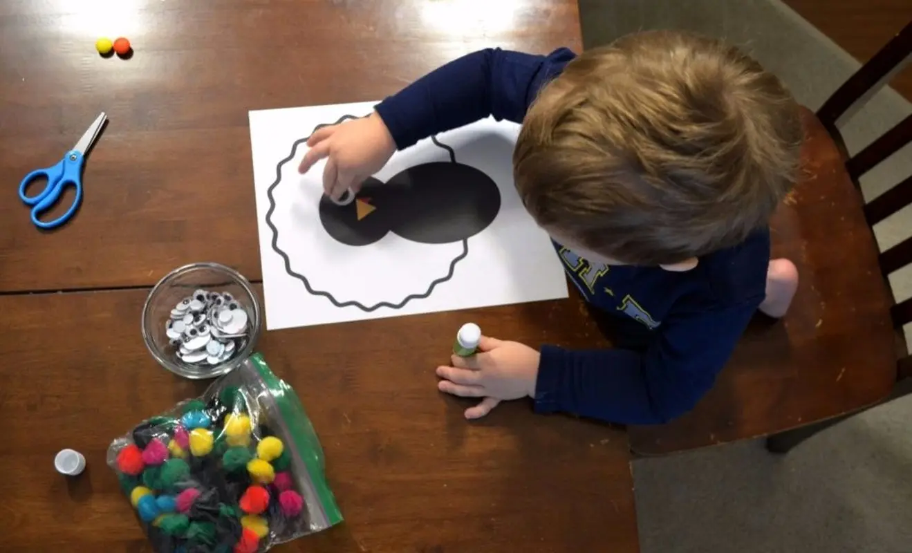 آموزش کاردستی با پوم پوم، بچه‌ها را خوشحال کنیم