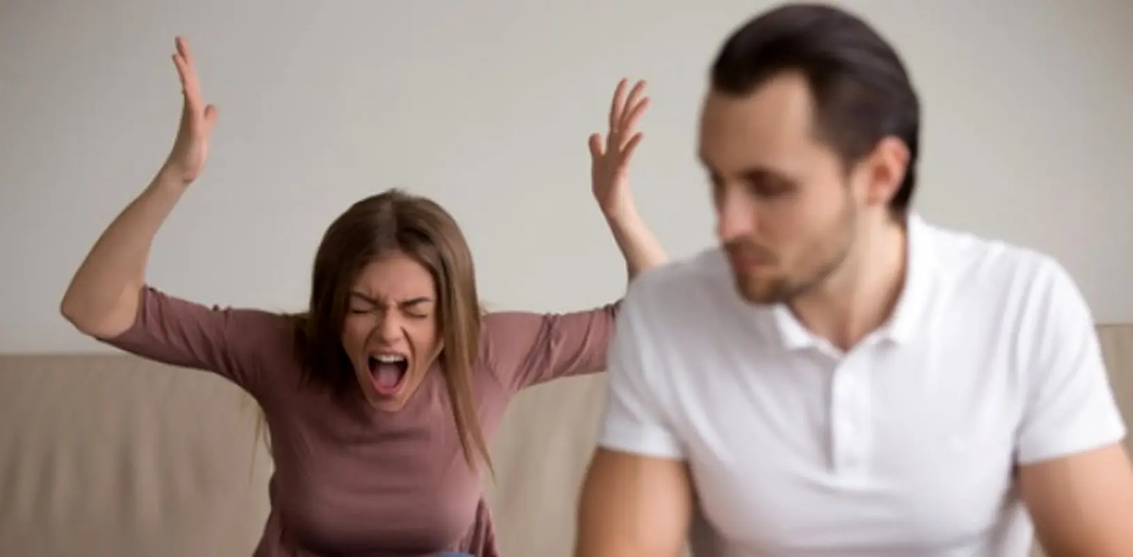 با عروس خیره سر چه کنیم؟ دامادها قبل اتاق عقد این مطلب را بخوانند!