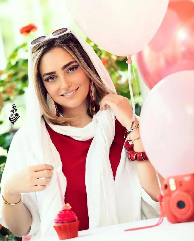 تولد خودمانی خانم بازیگر، حتما که نباید لاکچری بود!