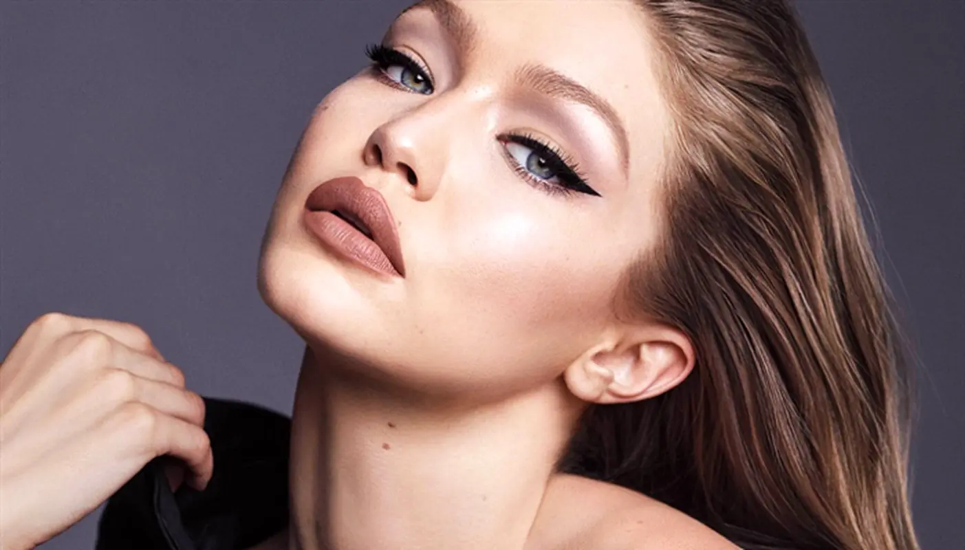 ۱۱ ترفند جادویی زنان خاورمیانه برای زیباتر شدن خانم‌ها!