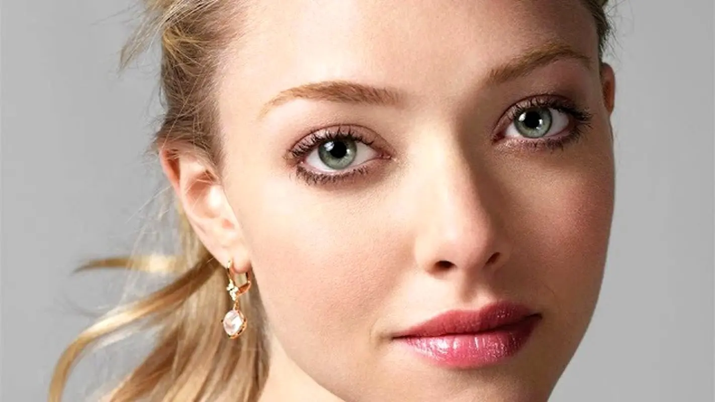 زیباترین ترفندهای آرایش چشم های برجسته برای خانم ها