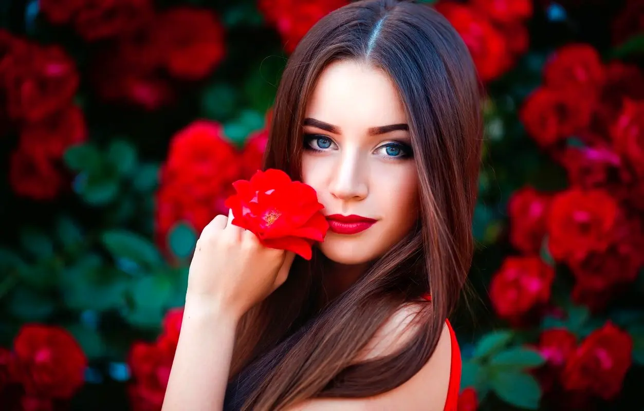 فال روزانه شخصی 3 آبان ماه برای دختران آبانی زیبا و قوی!