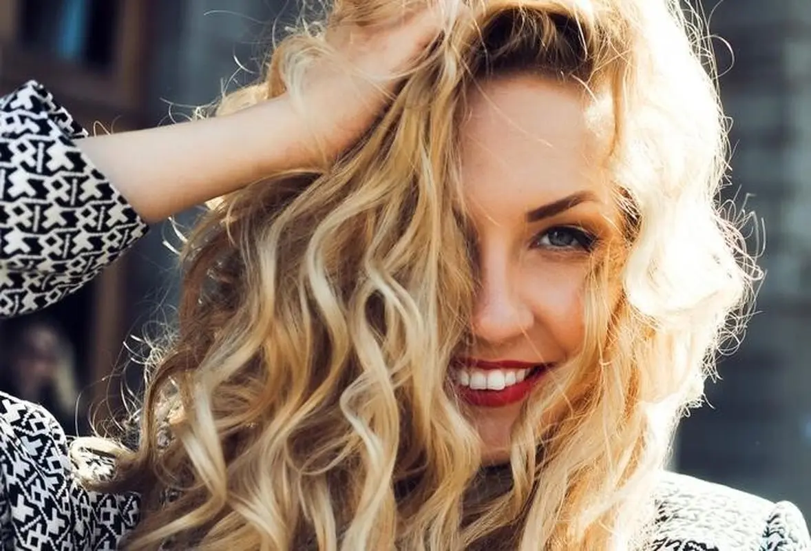 4 روغن معجزهگر برای موهای خشک و کدر!