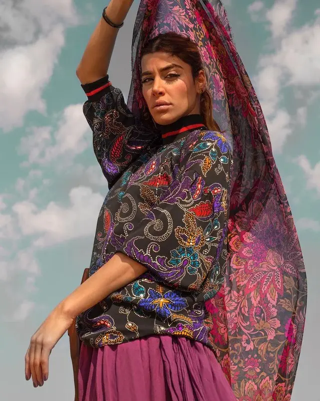 تصویر عجیب همسر دوم جناب سوپر استار در وان حمام!