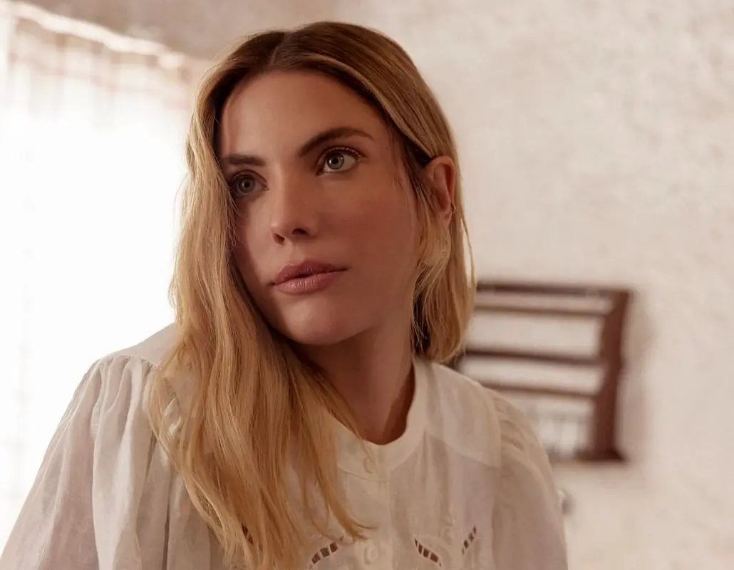 خودنمایی خانم بازیگر با طراحی ناخن‌هایش در اینستاگرام!