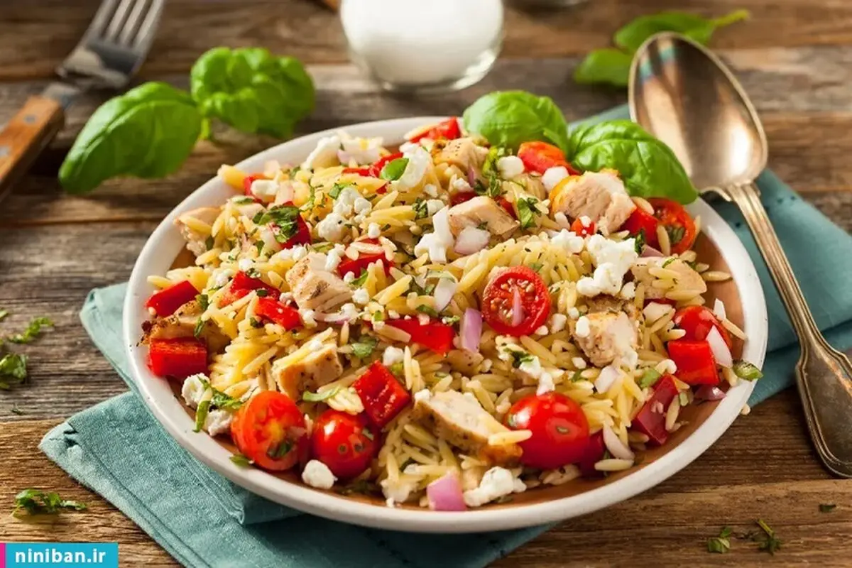 طرز تهیه سالاد اورزو یونانی