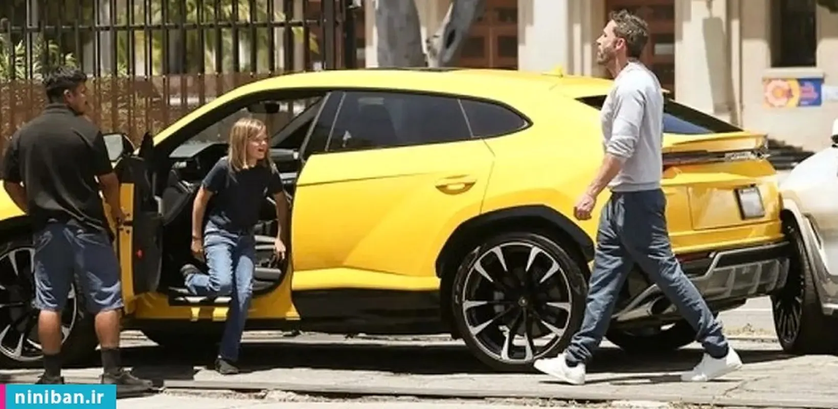 تصادف پسر ۱۰ ساله بن افلک با بی ام و